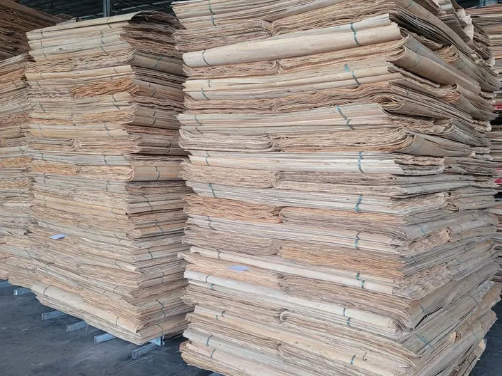 Core veneer